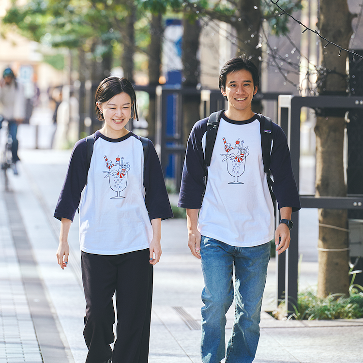 【オマケつき】きとみちゃんと根葉先輩と丸渡部長のメロンソーダホリデー ラグラン七部袖Tシャツ